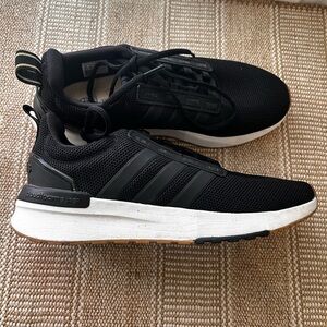 Adidas Racer TR21 Sneakers Shoes Athletic Running Training Gum Black womens 7.5